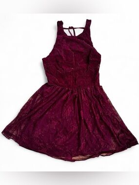 Hollister burgundy lace babydoll fit n flare mini dress w tie back detail Sz S